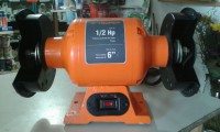 ESMERIL DE BANCO DE 6" 1/2 HP. POTENCIA NOMINAL